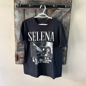 Selena Queen of Cumbia Short Sleeve T-Shirt Black